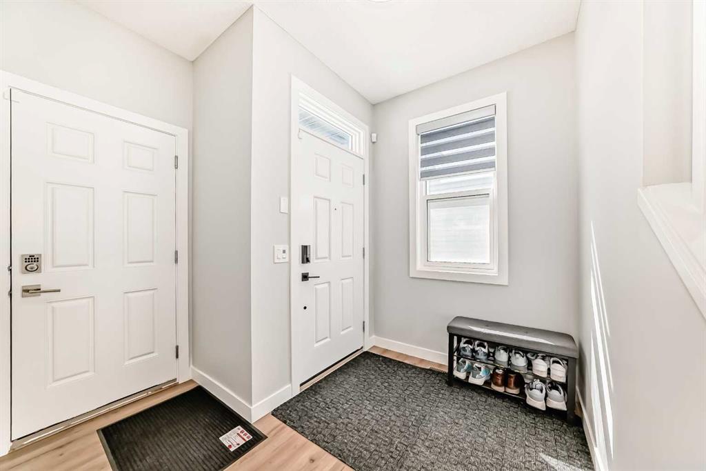 Picture for 95 Cornerbrook Common NE