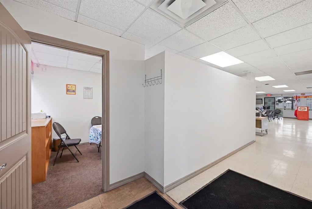 Picture for Unit 234, 7 Westwinds Crescent NE