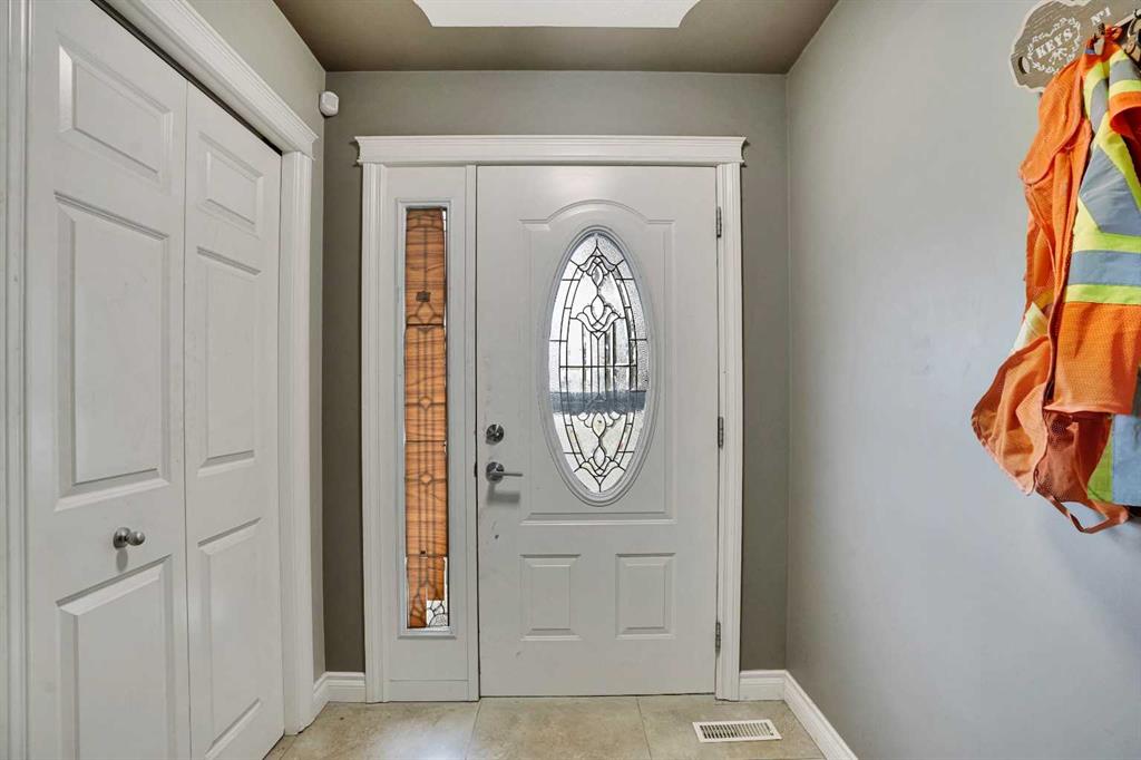 Picture for 528 Whiteridge Way NE