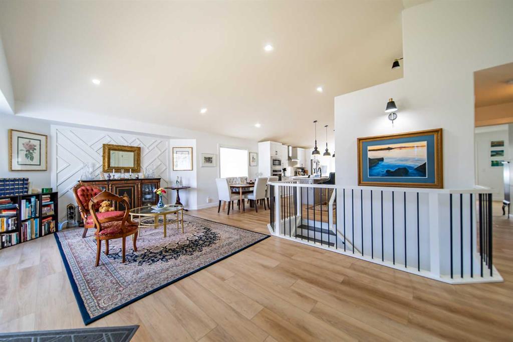 Picture for 9 Scripps Landing NW