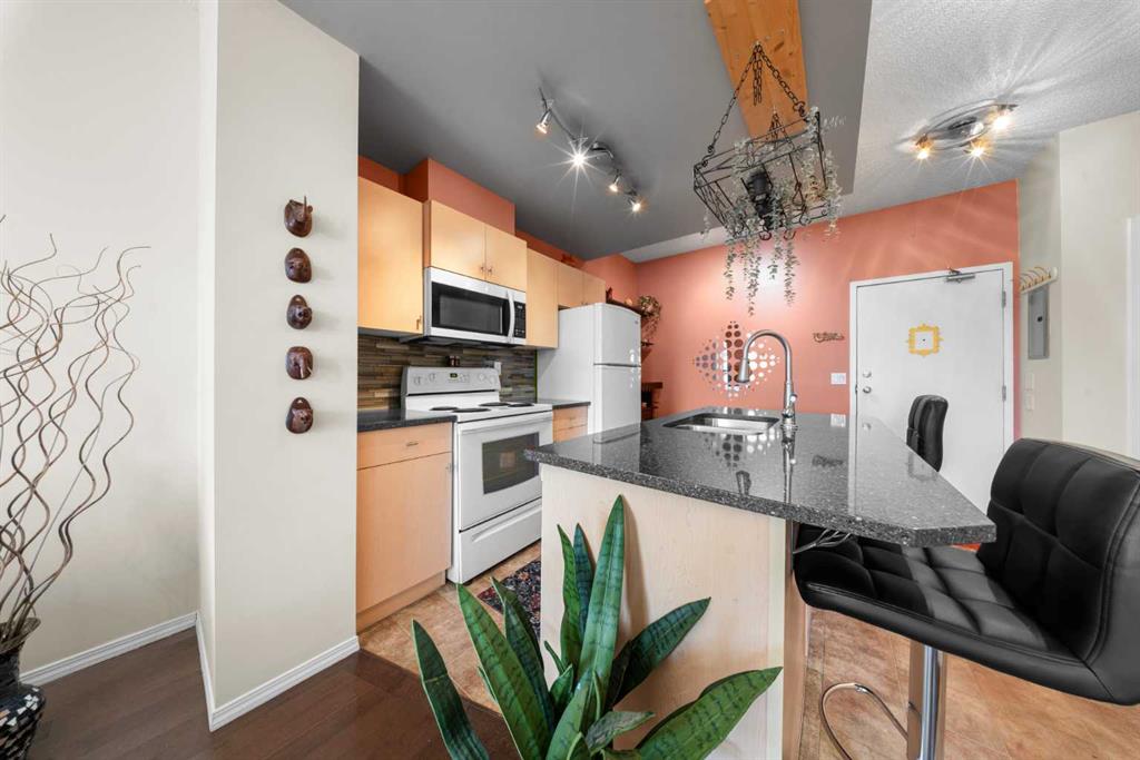 Picture for 3206, 73 Erin Woods Court SE