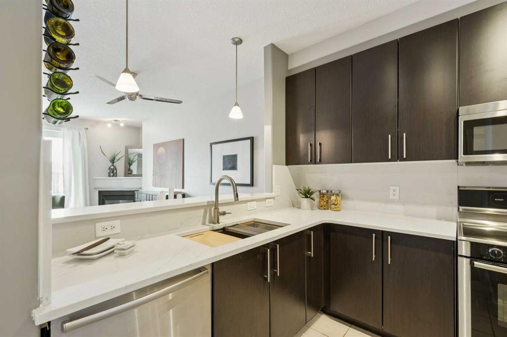 Picture for 403, 830 Centre Avenue NE