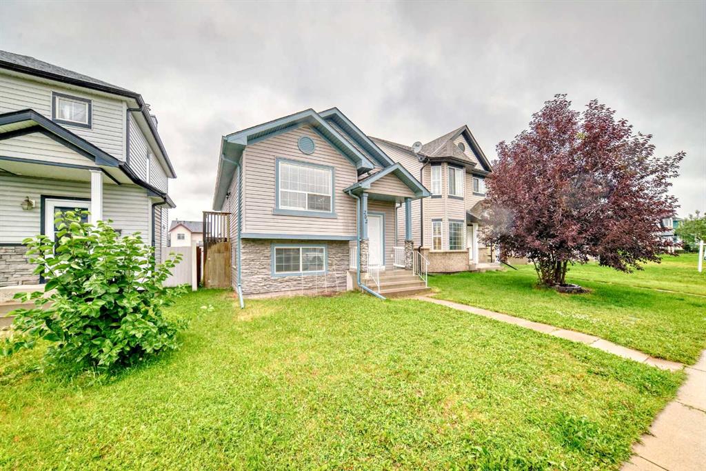 Picture for 202 Saddlemead Green NE
