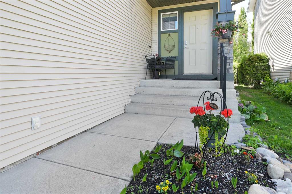 Picture for 23 Cougar Ridge Link SW
