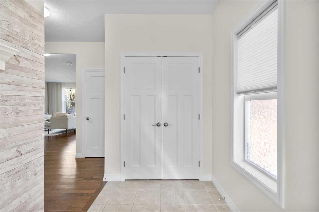 Picture for 84 Ridge View Close 