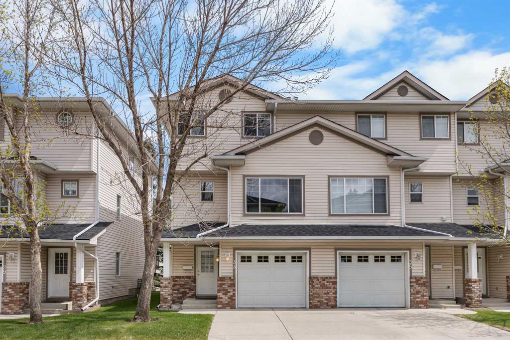 Picture for 33 Country Hills Cove NW