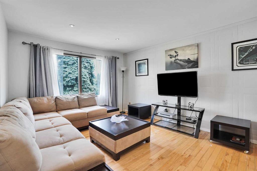 Picture for 1187 Falconridge Drive NE