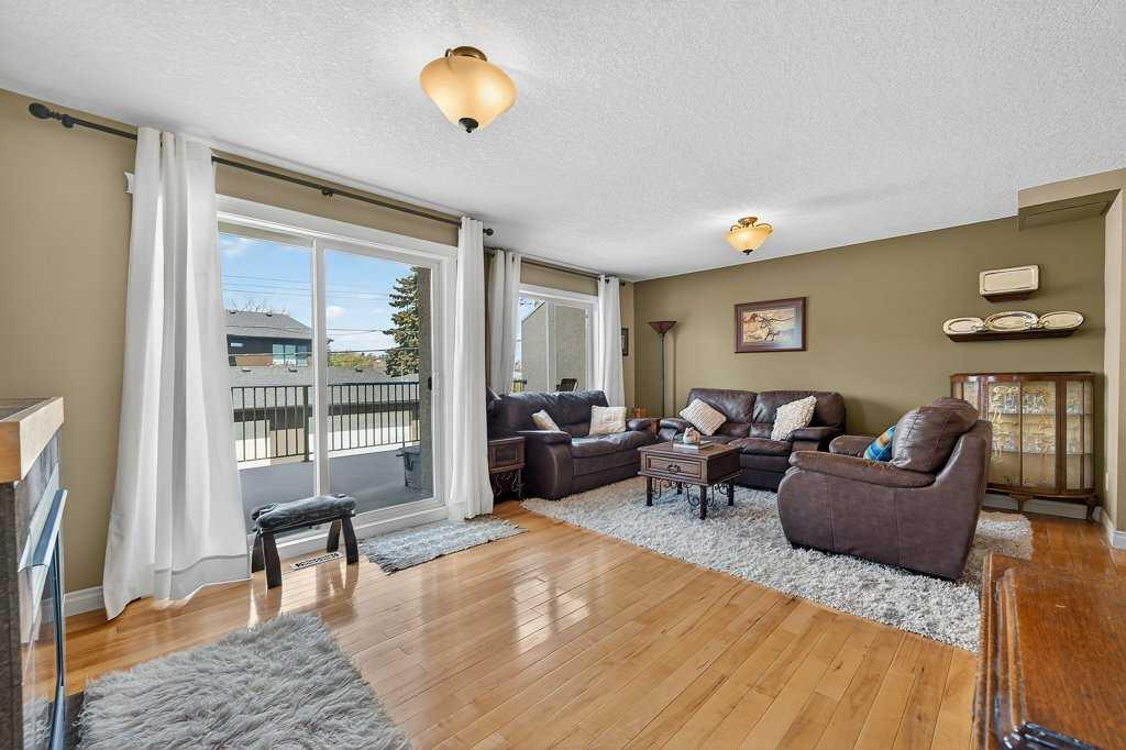 Picture for 2, 2412 Kensington Road NW