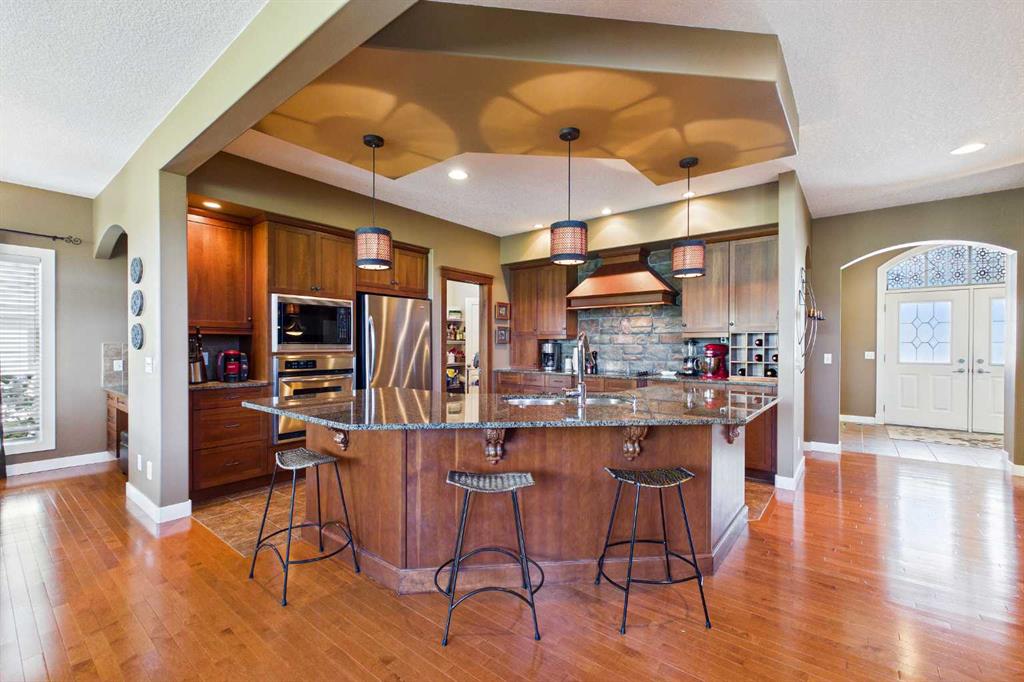 Picture for 39 Tuscany Glen Place NW