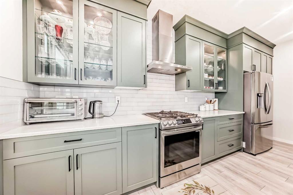 Picture for 305 Edith Road NW
