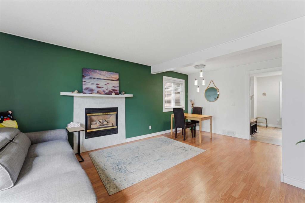 Picture for 1224 Millcrest Rise SW