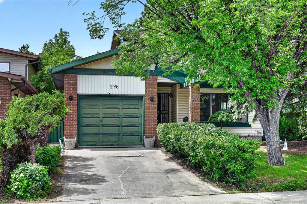 Picture for 296 Templeton Circle NE