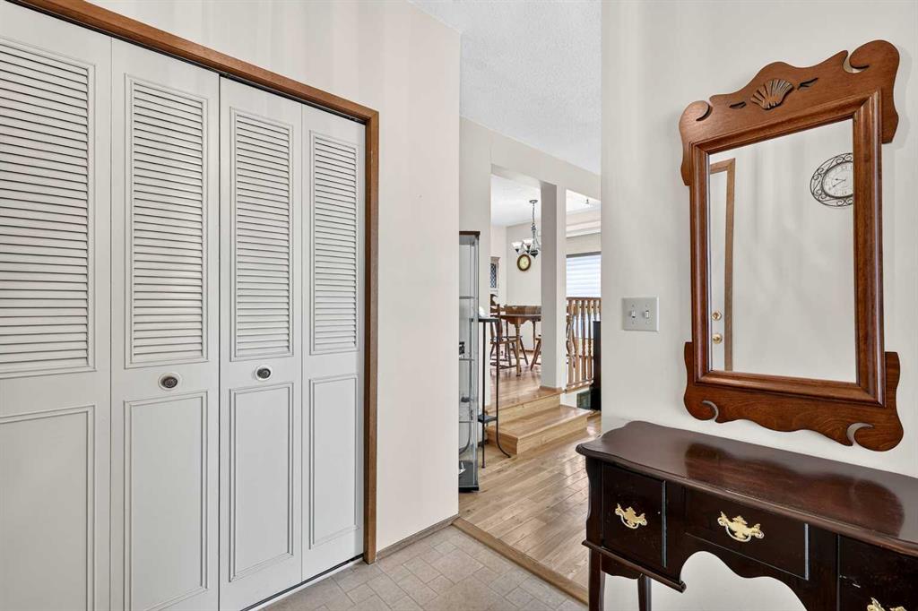 Picture for 296 Templeton Circle NE