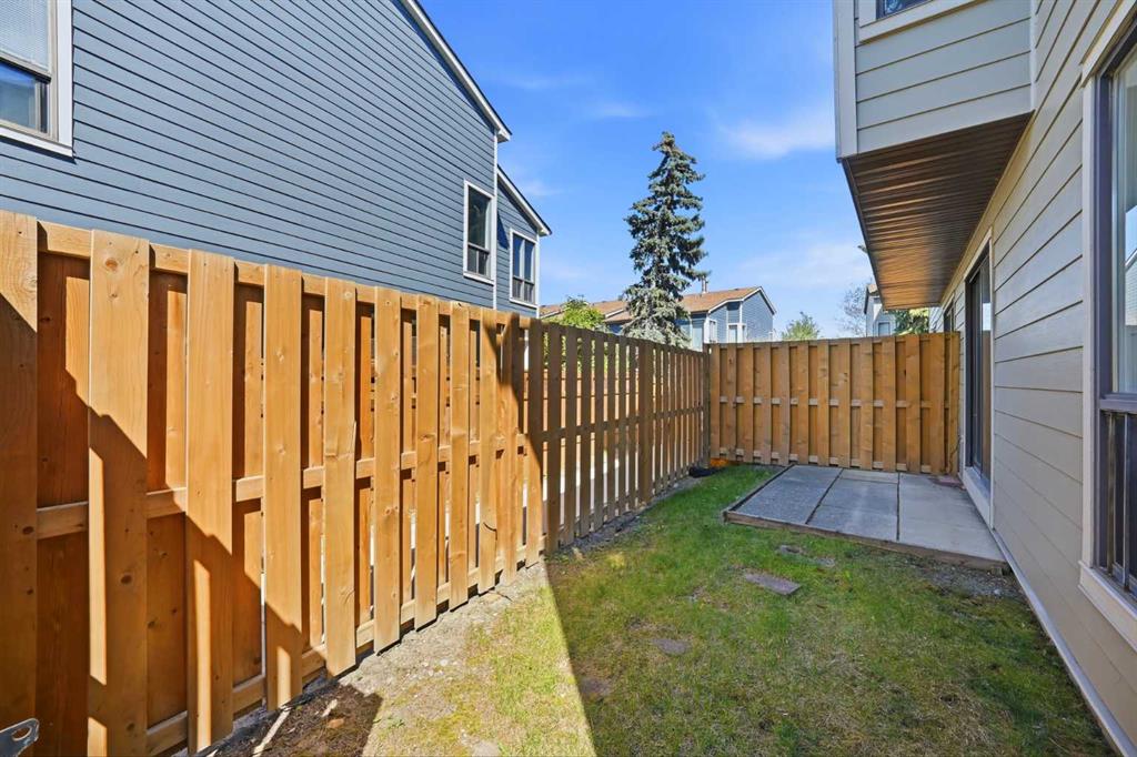 Picture for 1, 108 Grier Terrace NE