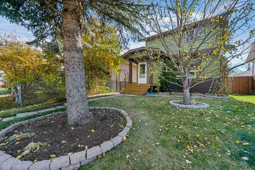 Picture for 56 Shawmeadows Close SW