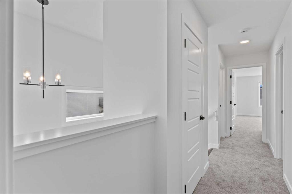 Picture for 994 Chinook Winds Meadow SW https://www.cirrealty.ca/reb/creb/07/A2265507_27.jpg