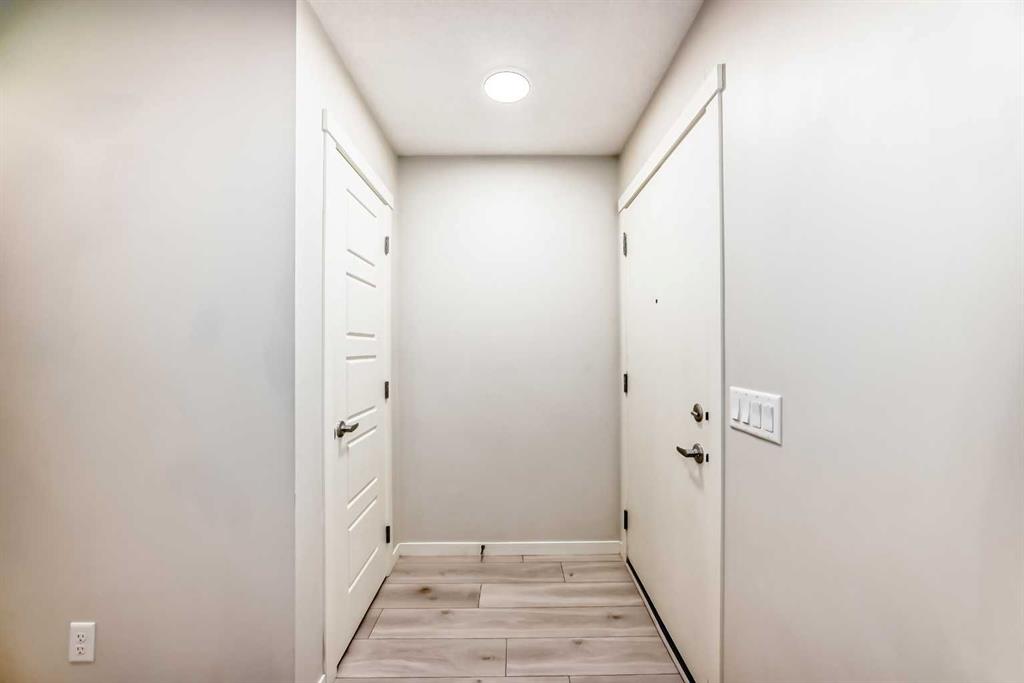 Picture for 409, 338 Seton Circle SE