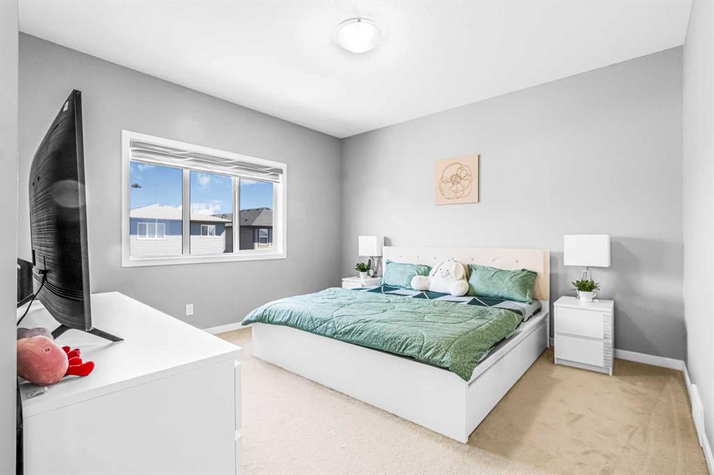 Picture for 1036 Chinook Gate Heath SW https://www.cirrealty.ca/reb/creb/07/A2266007_24.jpg