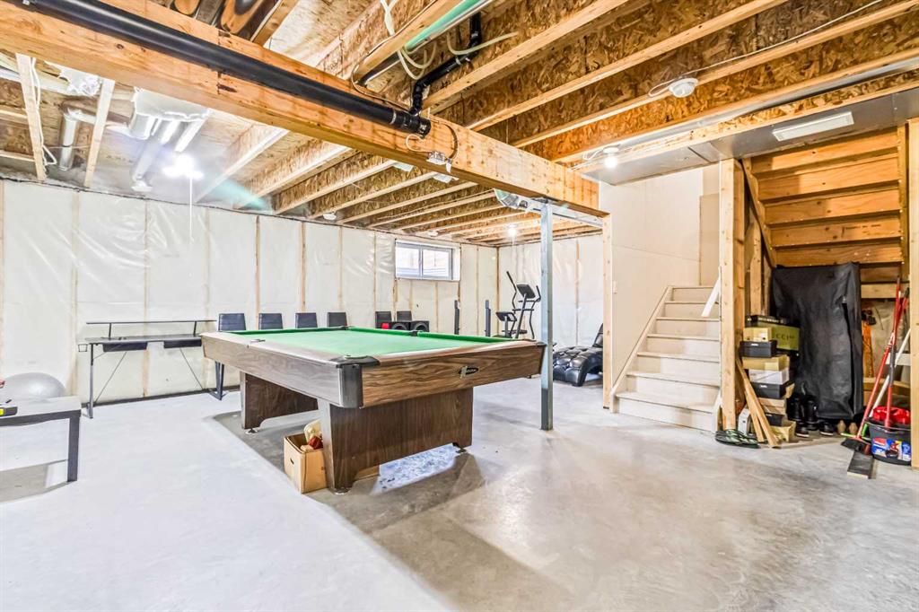 Picture for 1036 Chinook Gate Heath SW https://www.cirrealty.ca/reb/creb/07/A2266007_38.jpg