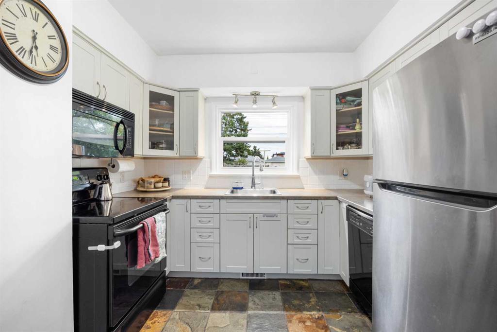 Picture for 2452 Capitol Hill Crescent NW