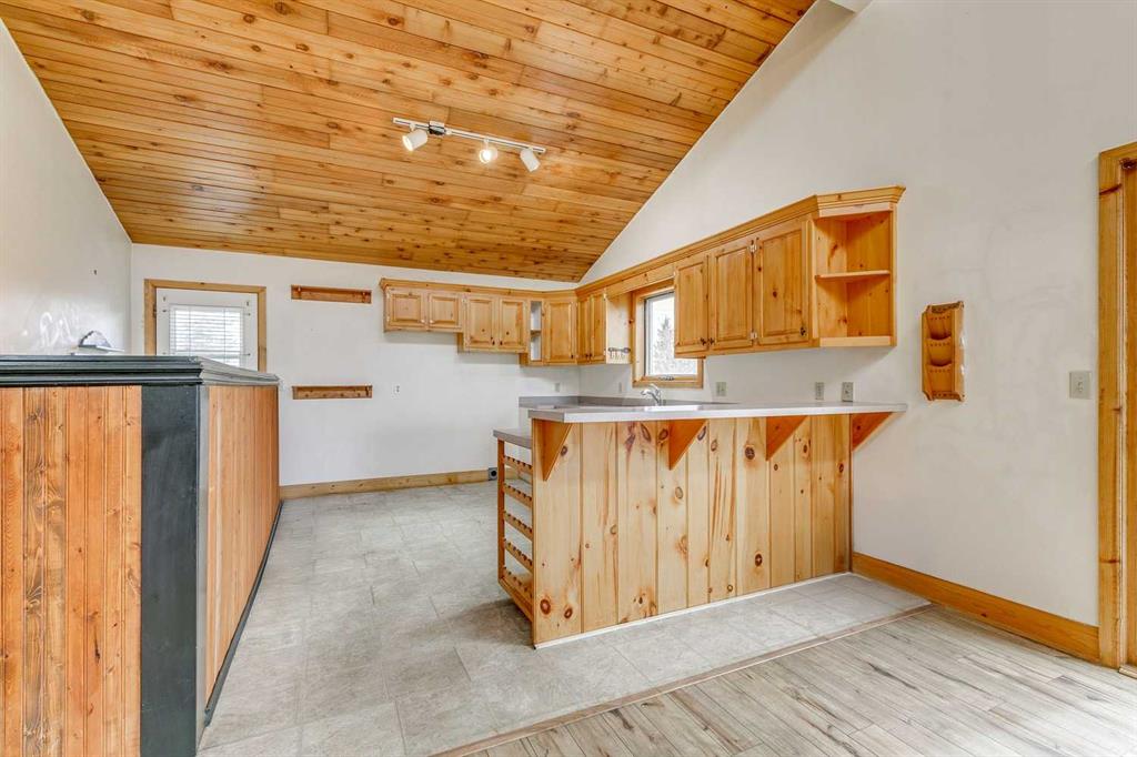 Picture for 102 1 Avenue 