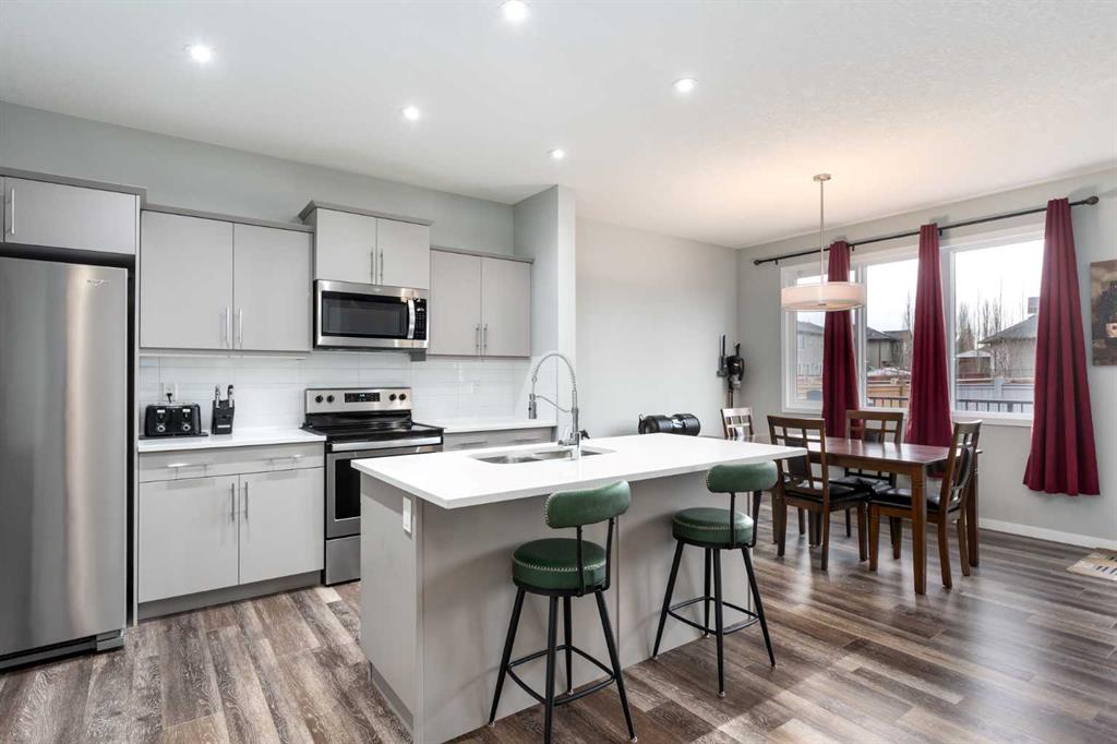 Picture for 604 Monterey Drive SE