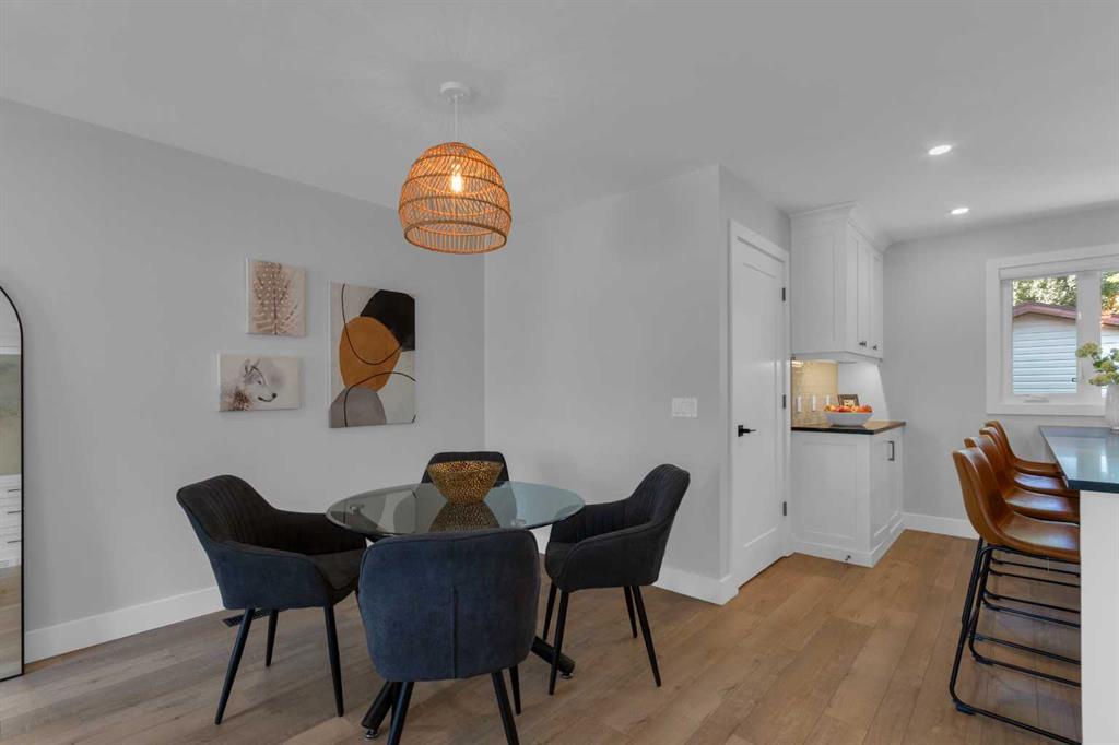 Picture for 39 Midpark Close SE