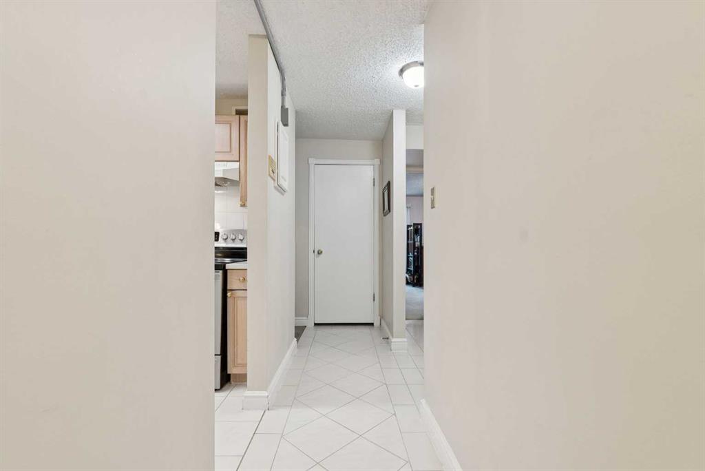 Picture for 1107, 201 brae Glen SW