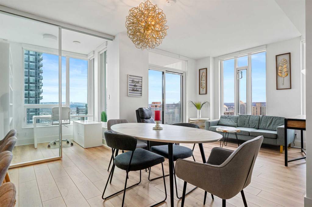 Picture for 2504, 901 10 Avenue 