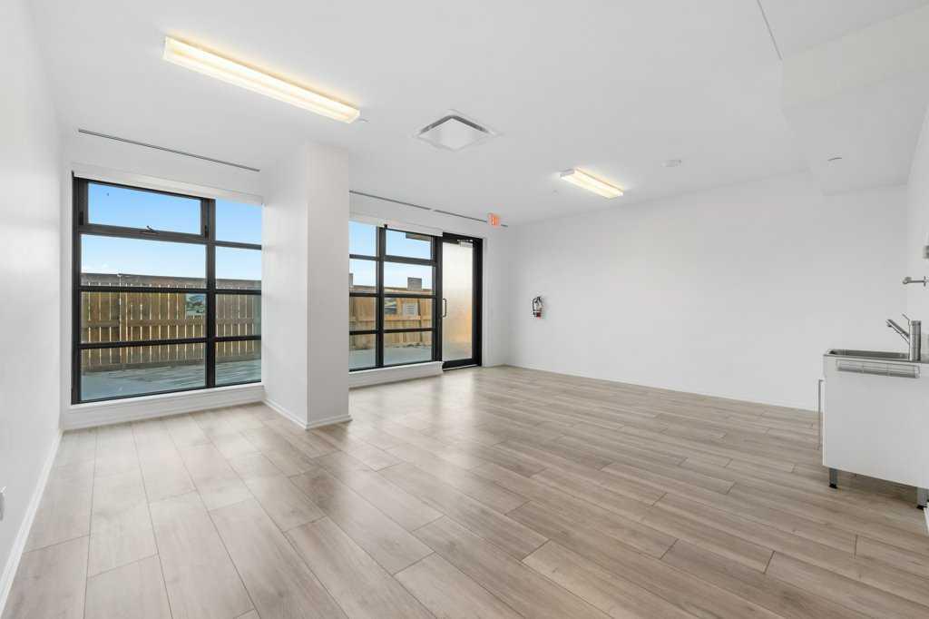 Picture for 130, 615 6 Avenue SE