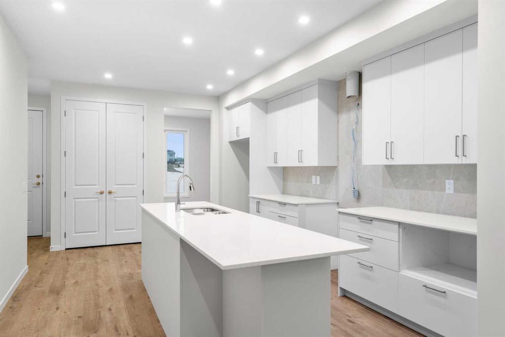 Picture for 107 Royston Way NW