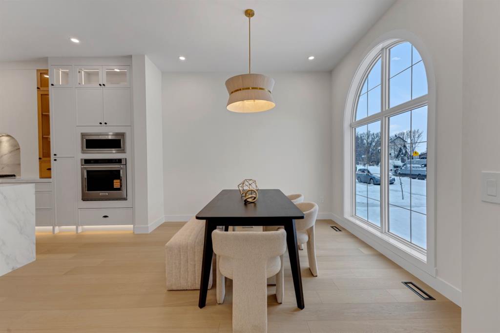 Picture for 2518 20 Street SW