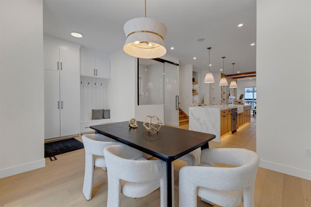 Picture for 2518 20 Street SW