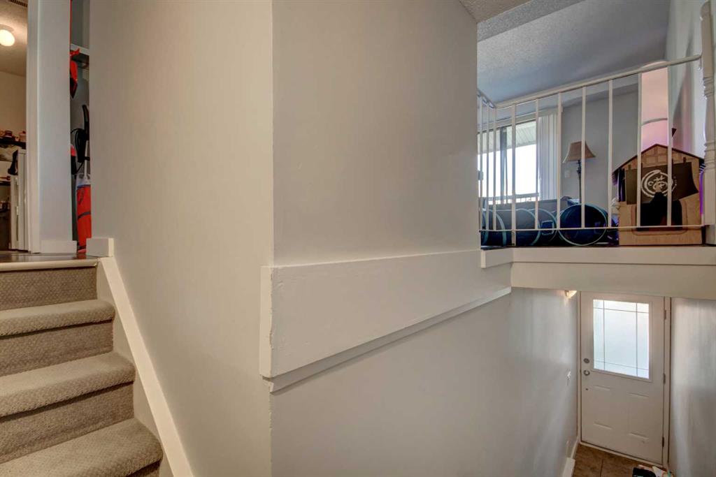 Picture for 602, 2200 Woodview Drive SW