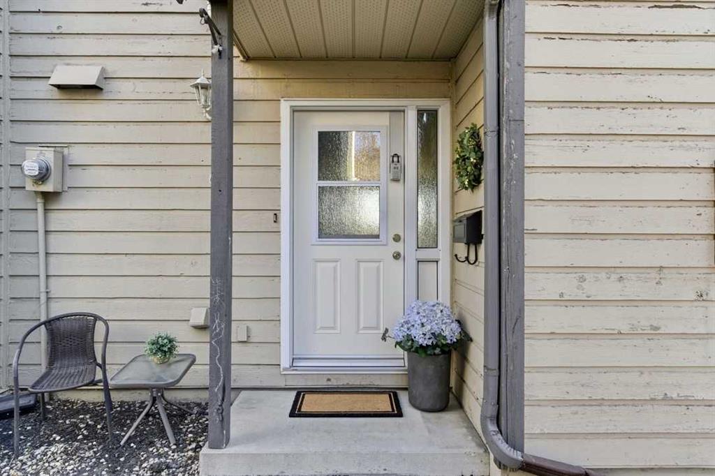 Picture for 6, 99 Grier Place NE