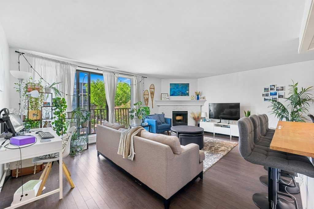 Picture for B, 518 18 Avenue SW