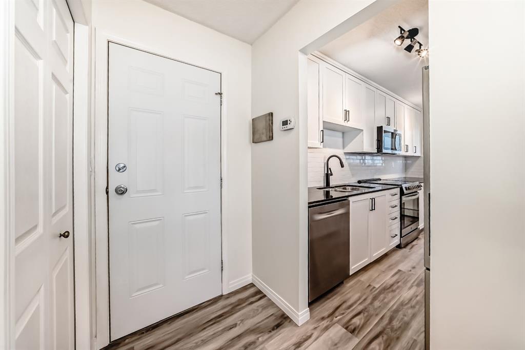 Picture for 401, 823 19 Avenue SW