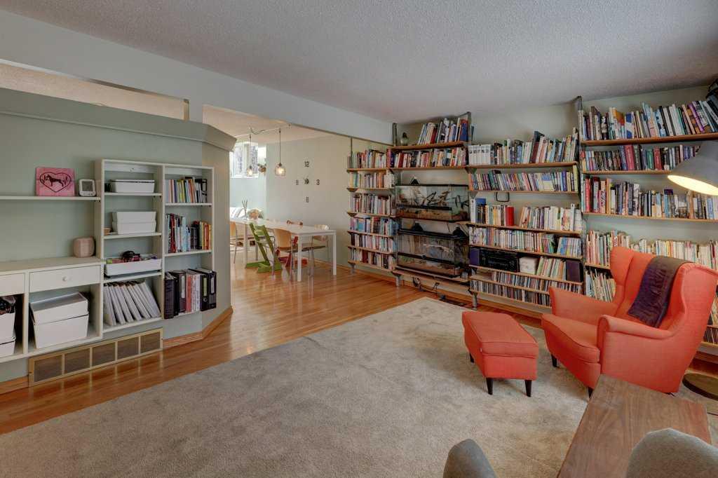 Picture for 3835 Varsity Drive NW