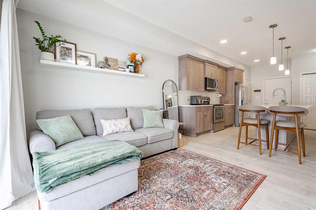 Picture for 112, 20 Seton Park SE