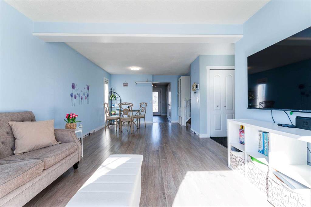 Picture for 126 Erin Road SE