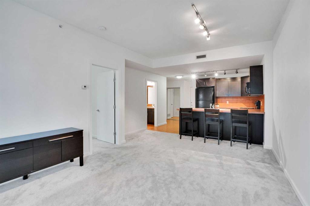 Picture for 404, 1410 1 Street SE