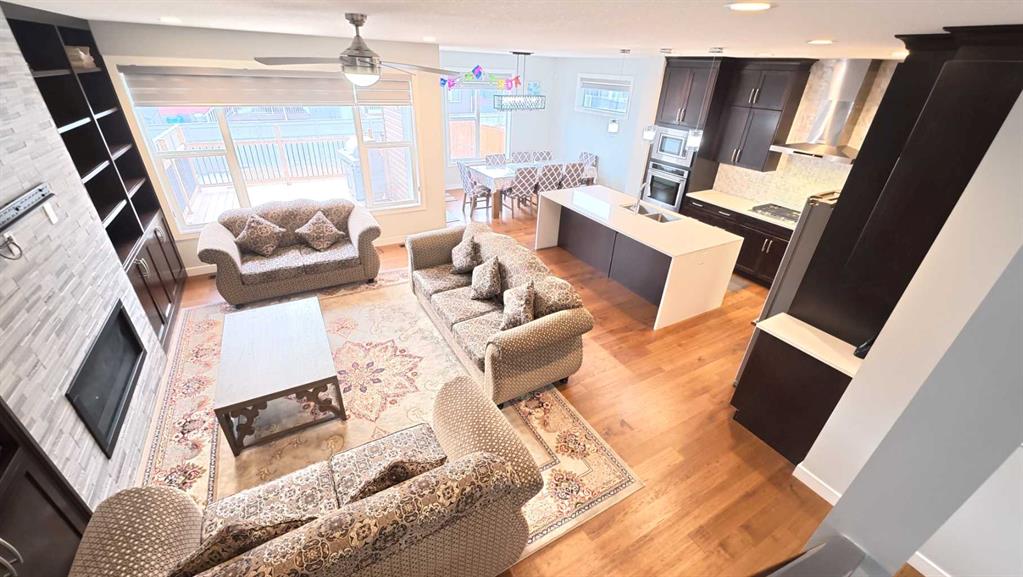 Picture for 144 RED EMBERS Square NE