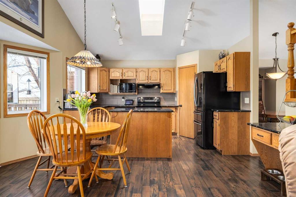 Picture for 1288 Sunvista Way SE