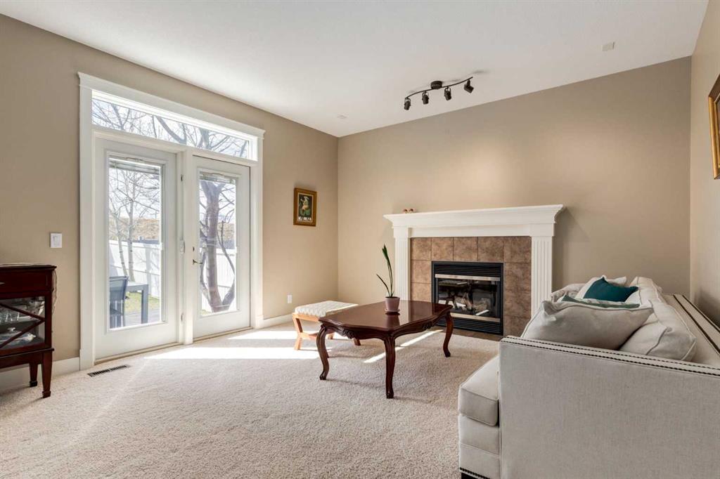 Picture for 72 Wentworth Crescent SW
