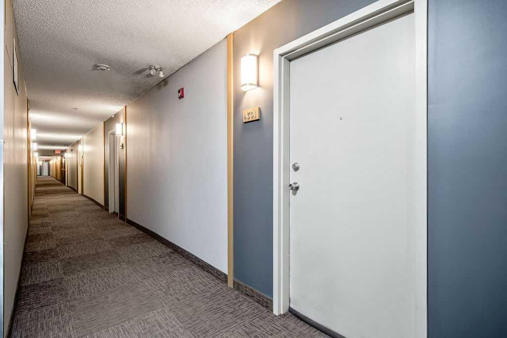 Picture for 4301, 73 Erin Woods Court SE