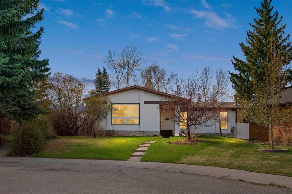 Picture for 740 Canfield Place SW