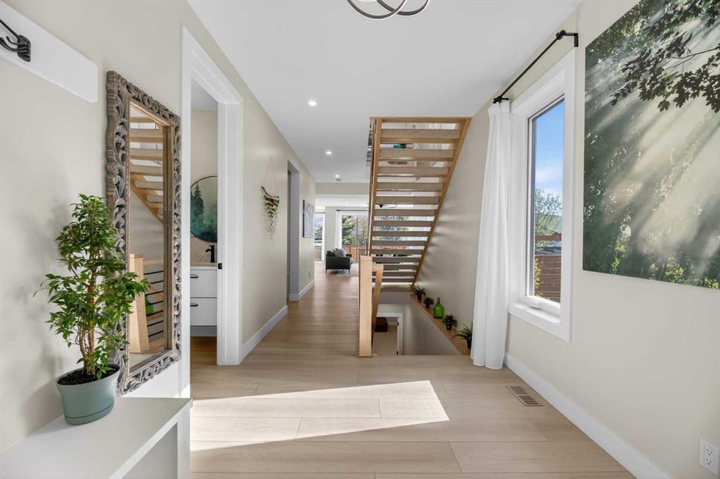 Picture for 30 Silverstone Place 