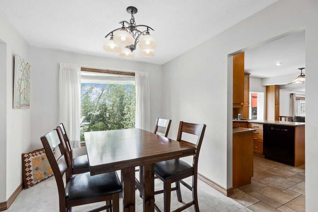 Picture for 652 Dalmeny Hill NW