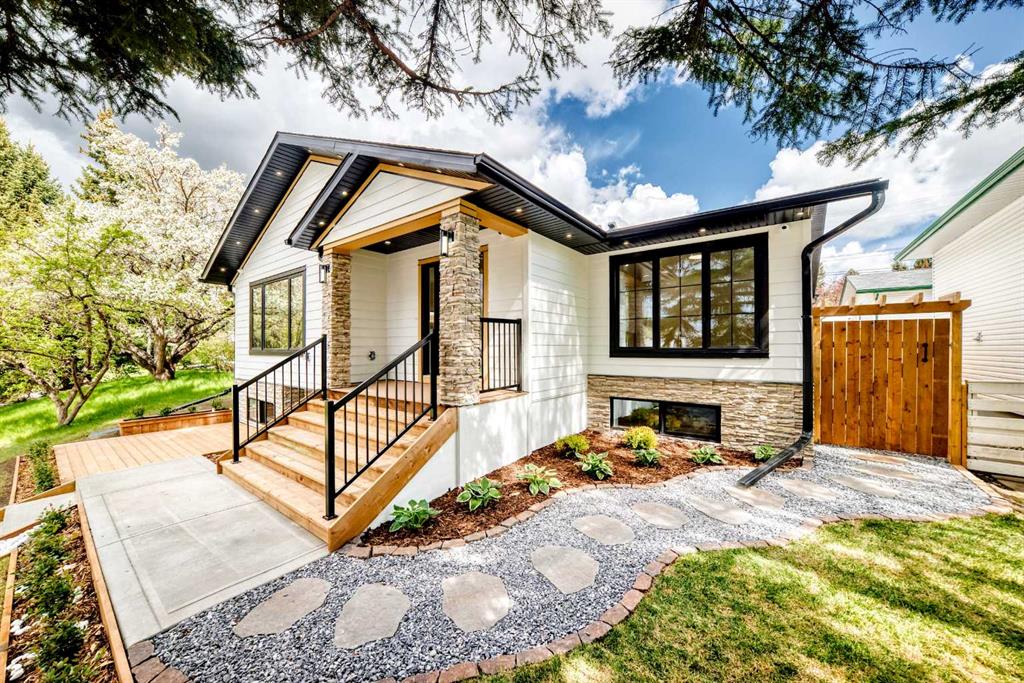 Picture for 152 Capri Avenue NW