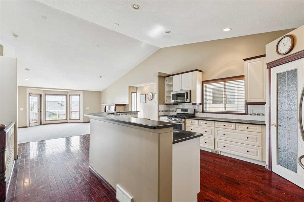 Picture for 14 Strathearn Gardens SW